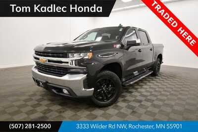 2020 Chevrolet 1500 Crew Cab, $29495. Photo 1