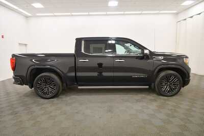 2020 GMC 1500 Crew Cab, $38395. Photo 9