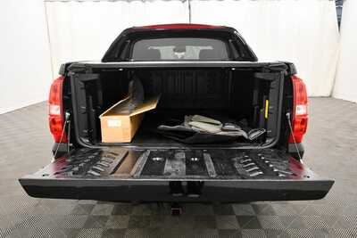 2011 Chevrolet Avalanche, $15495. Photo 7