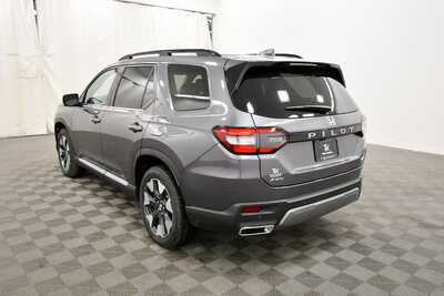2026 Honda Pilot, $50609. Photo 5
