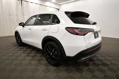 2024 Honda HR-V, $26499. Photo 5