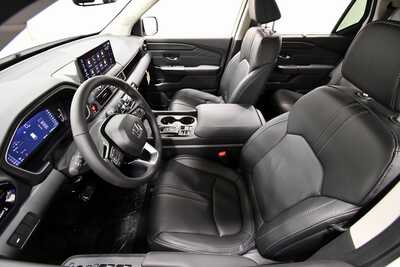 2026 Honda Pilot, $54245. Photo 11