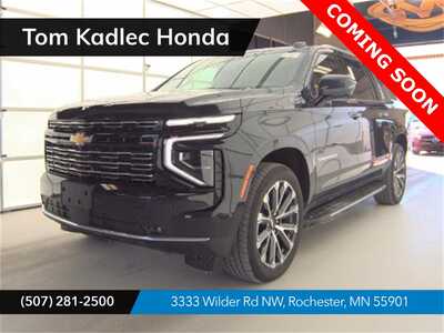 2025 Chevrolet Suburban, $85559. Photo 1