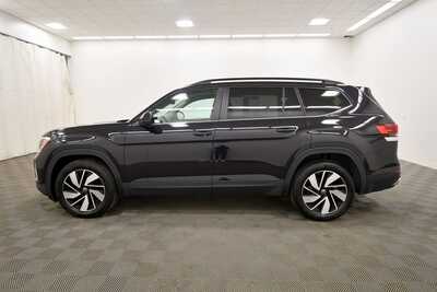 2025 Volkswagen Atlas, $36999. Photo 4