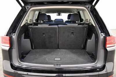2025 Volkswagen Atlas, $36999. Photo 7
