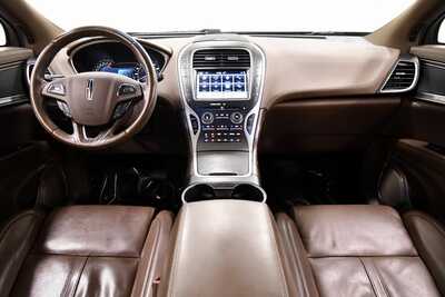 2016 Lincoln MKX, $13856. Photo 3