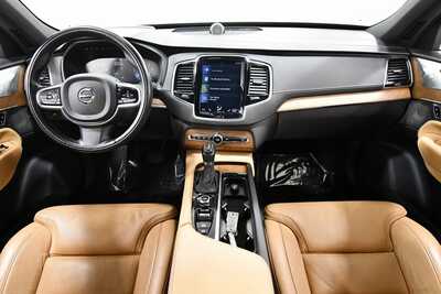 2017 Volvo XC90, $17999. Photo 3