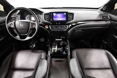 2022 Honda Ridgeline, $30995. Photo 3