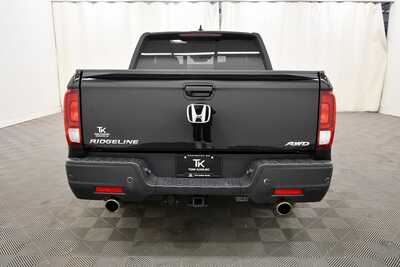 2022 Honda Ridgeline, $30995. Photo 6