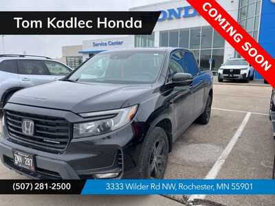 2022 Honda Ridgeline, $31995. Photo 1