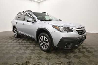 2022 Subaru Outback, $26795. Photo 10