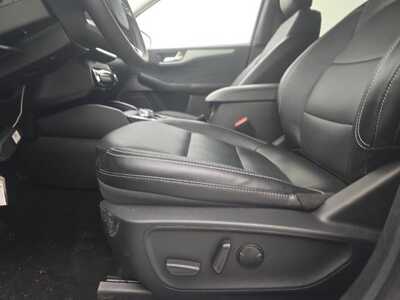 2025 Ford Escape, $30889. Photo 3