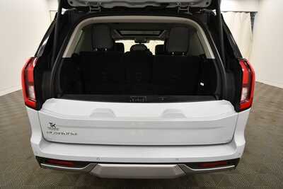 2025 Ford Expedition, $72995. Photo 8