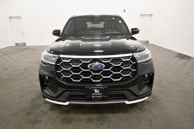 2025 Ford Explorer, $48390. Photo 11