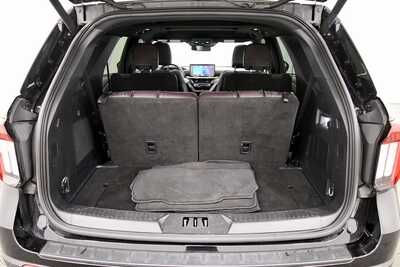 2025 Ford Explorer, $48390. Photo 7