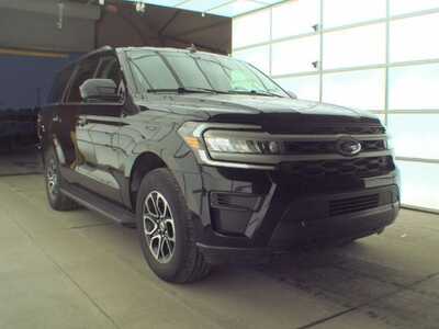 2024 Ford Expedition, $45665. Photo 2