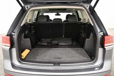 2023 Volkswagen Atlas, $36295. Photo 6