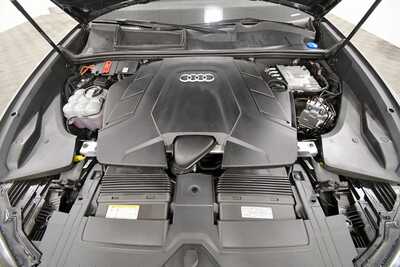 2023 Audi Q8, $44795. Photo 12