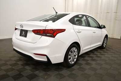 2022 Hyundai Accent, $14995. Photo 7