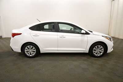 2022 Hyundai Accent, $14995. Photo 8