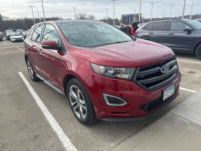 2017 Ford Edge, $21499. Photo 2