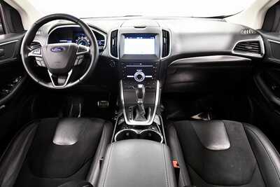 2017 Ford Edge, $21499. Photo 3