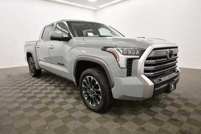 2024 Toyota Tundra Crew Cab, $55295. Photo 10
