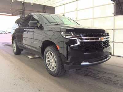 2023 Chevrolet Suburban, $49995. Photo 2