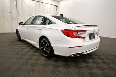 2021 Honda Accord, $22495. Photo 5