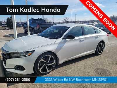 2021 Honda Accord, $23795. Photo 1