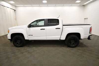 2022 GMC Canyon Crew Cab, $30499. Photo 4