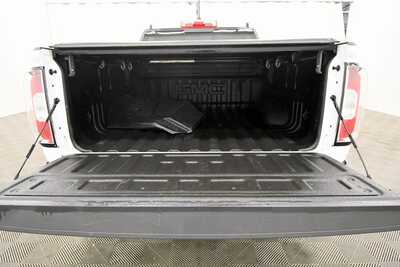 2022 GMC Canyon Crew Cab, $30499. Photo 7