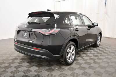 2023 Honda HR-V, $22599. Photo 8