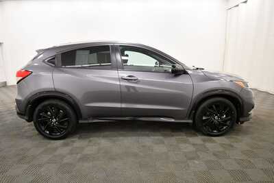 2021 Honda HR-V, $22695. Photo 9