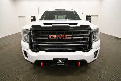 2023 GMC 2500 Crew Cab, $57499. Photo 11