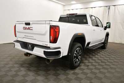 2023 GMC 2500 Crew Cab, $57499. Photo 8