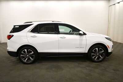 2024 Chevrolet Equinox, $28999. Photo 9