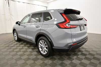 2023 Honda CR-V, $31695. Photo 5