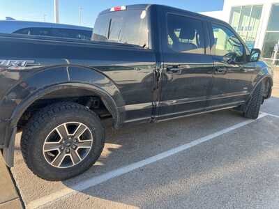 2017 Ford F150 Crew Cab, $18999. Photo 2