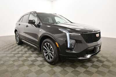 2024 Cadillac XT4, $37499. Photo 10
