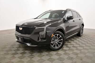 2024 Cadillac XT4, $37499. Photo 2