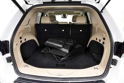 2020 Jeep Grand Cherokee, $21999. Photo 7