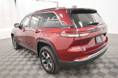 2024 Jeep Grand Cherokee, $23999. Photo 5