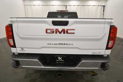 2024 GMC 3500 Crew Cab, $49999. Photo 6