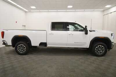 2024 GMC 3500 Crew Cab, $49999. Photo 8