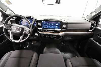 2024 GMC 2500 Crew Cab, $53999. Photo 3