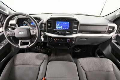 2022 Ford F150 Crew Cab, $35999. Photo 3