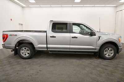 2022 Ford F150 Crew Cab, $35999. Photo 8