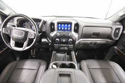 2022 GMC 3500 Crew Cab, $53995. Photo 3