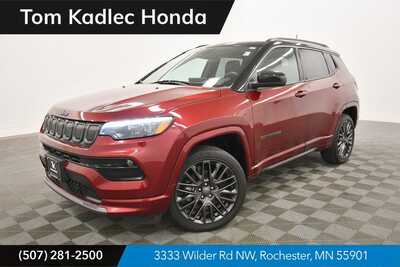 2022 Jeep Compass, $22995. Photo 1